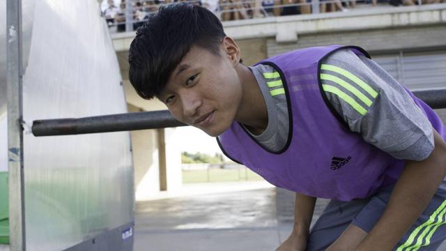 动漫美女被c视频