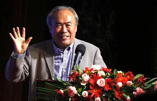 亚洲免费在线视频观看