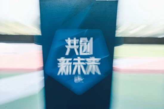 光溜溜的美女素材图片高清
