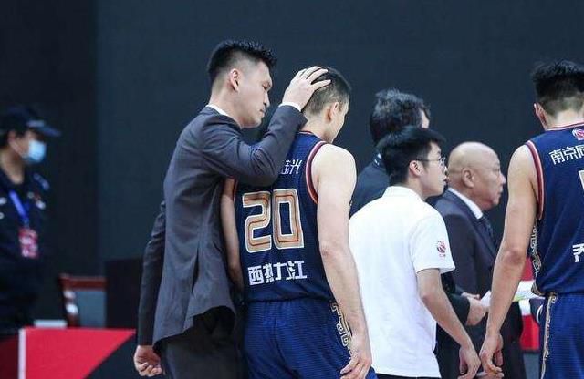 伊人www22综合色